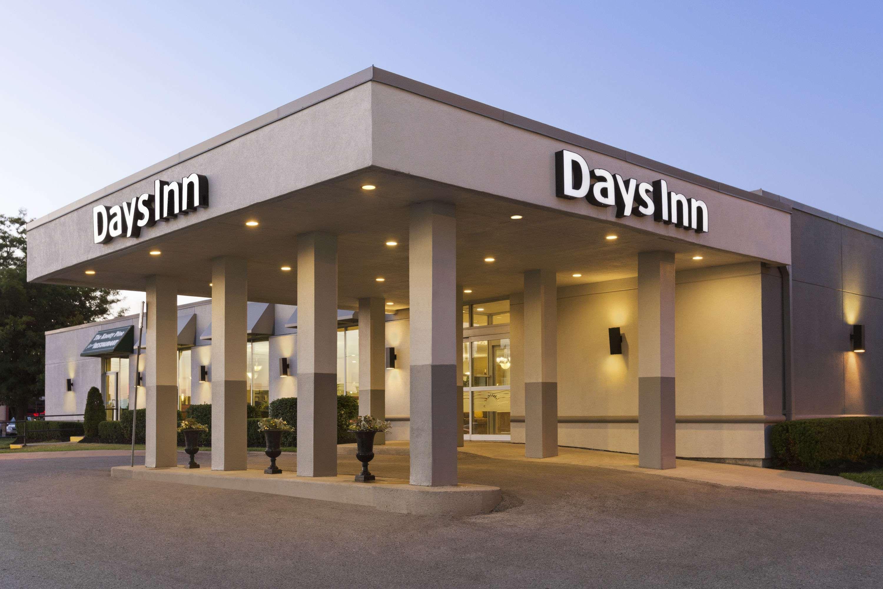 Days Inn By Wyndham London Eksteriør bilde