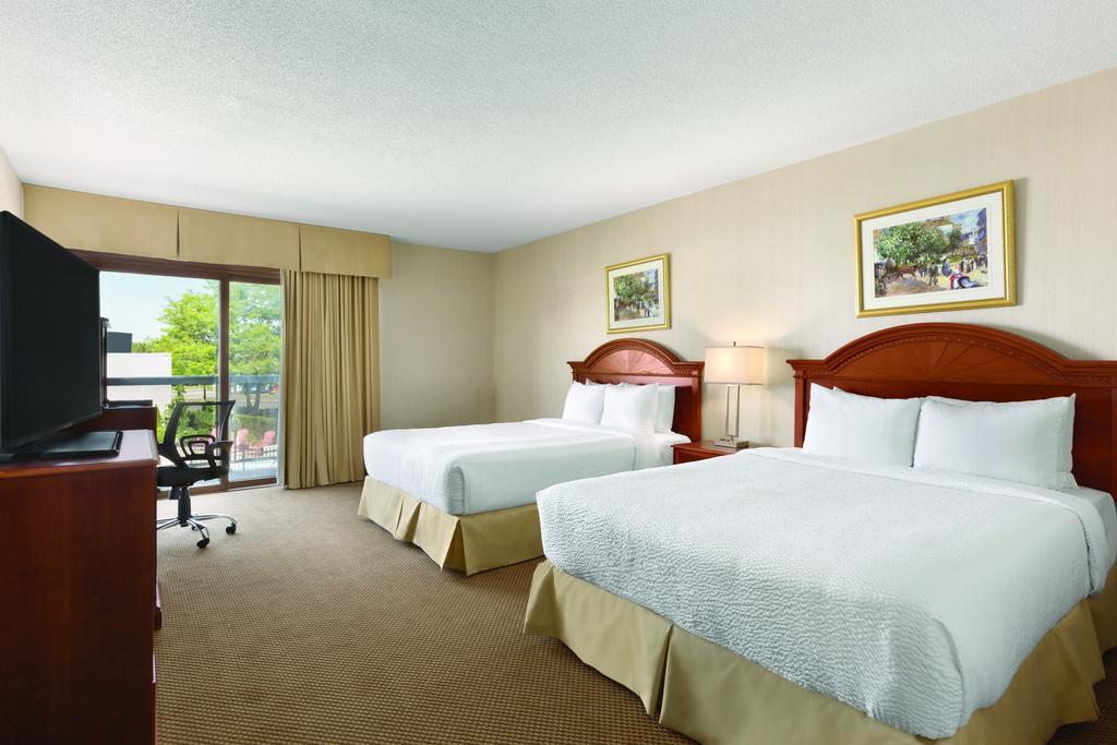 Days Inn By Wyndham London Eksteriør bilde