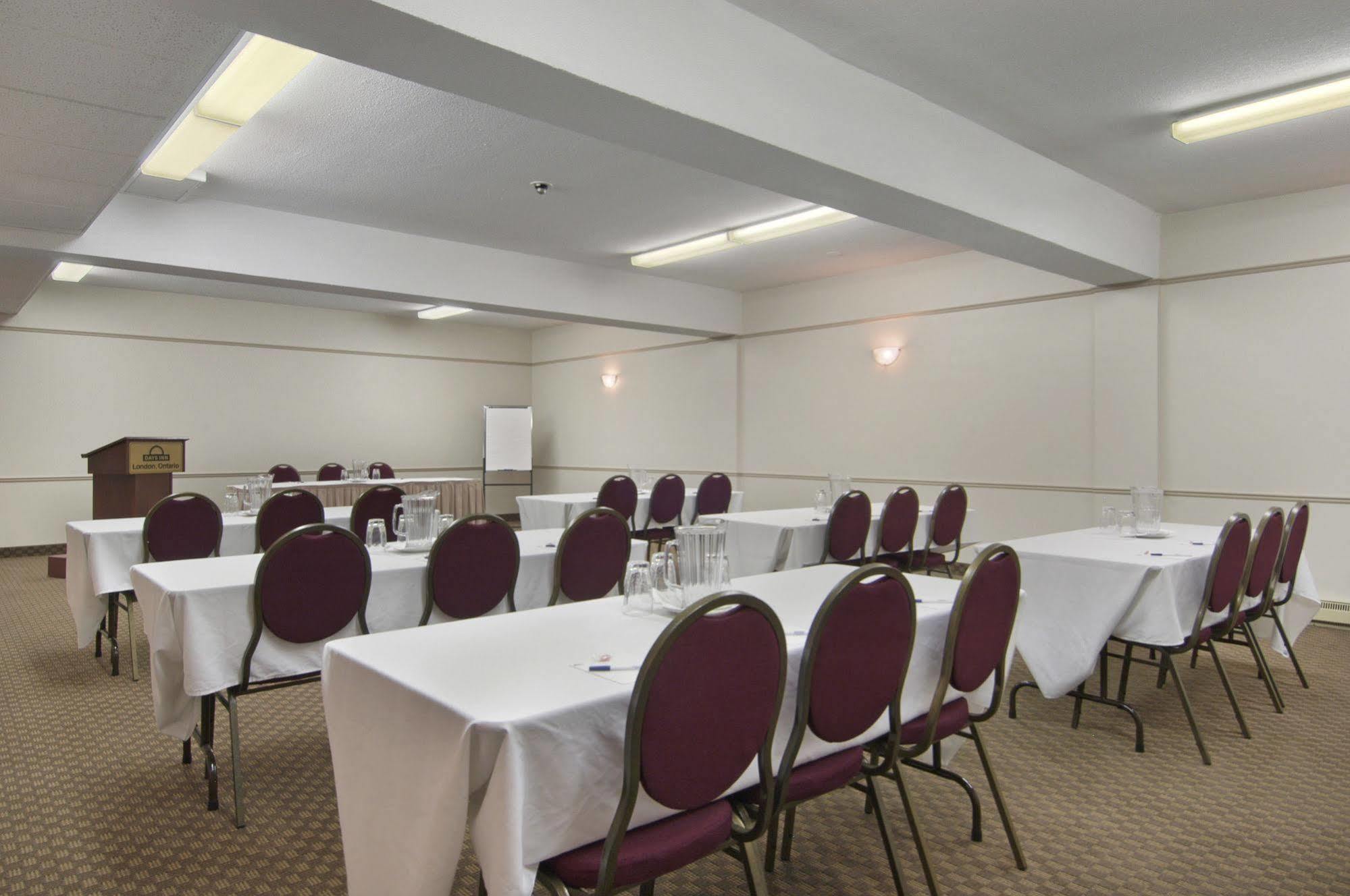 Days Inn By Wyndham London Fasiliteter bilde